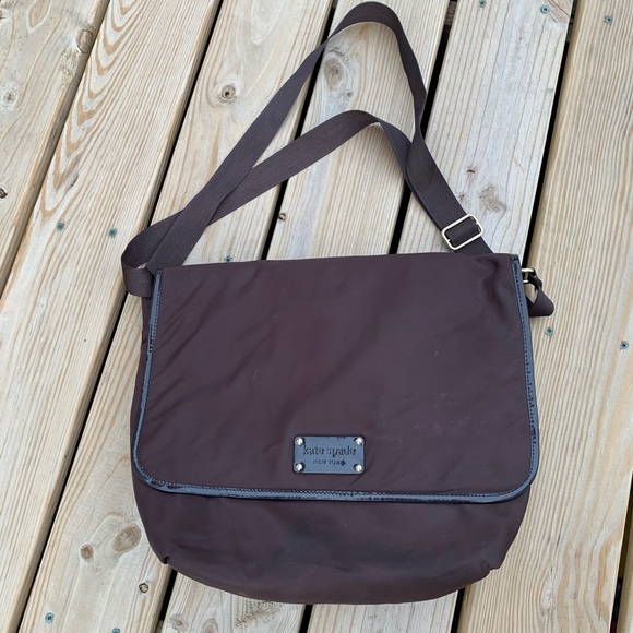 Kate Spade diaper / laptop bag . - Picture 2 of 11